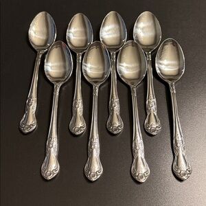 Portsmouth by Wallace Oval Silver Soup Spoons -8 pcs.